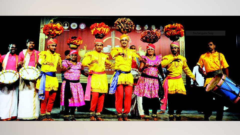 ಮೈಸೂರು ದಸರಾ ಮಹೋತ್ಸವ-2018: ವಿವಿಧ ವೇದಿಕೆಯಲ್ಲಿ ವಿಭಿನ್ನ ಸಂಗೀತ ಗಾಯನ, ನೃತ್ಯ ರಸದೌತಣ