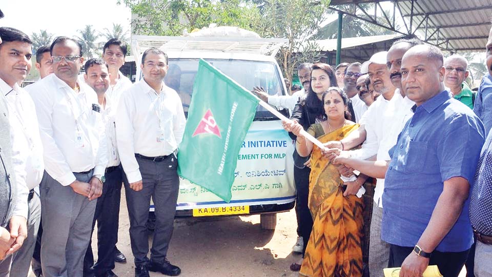 ಪ್ಲಾಸ್ಟಿಕ್ ಕಸ ನಿರ್ವಹಣಾ ಕಾರ್ಯಕ್ಕೆ ಮೇಯರ್ ಚಾಲನೆ