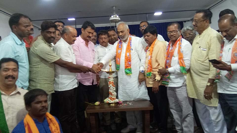 ದೇಶದ ಭದ್ರತೆಗಾಗಿ ಬಿಜೆಪಿ ಬೆಂಬಲಿಸಿ: ಎ.ಮಂಜು