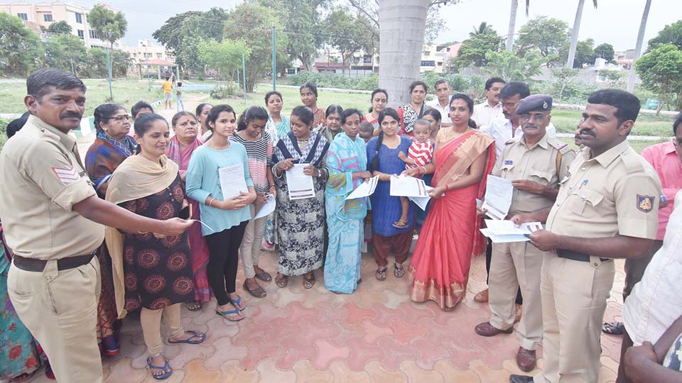 ಸರಗಳ್ಳತನದ ಬಗ್ಗೆ ಜಾಗೃತಿ