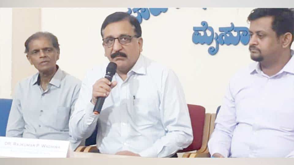 ಸಾವಿನ ಅಂಚಿನಲ್ಲಿದ್ದ ರೋಗಿಯ ಜೀವ ಉಳಿಸಿದ ಅಪೋಲೋ ಆಸ್ಪತ್ರೆ ವೈದ್ಯರು