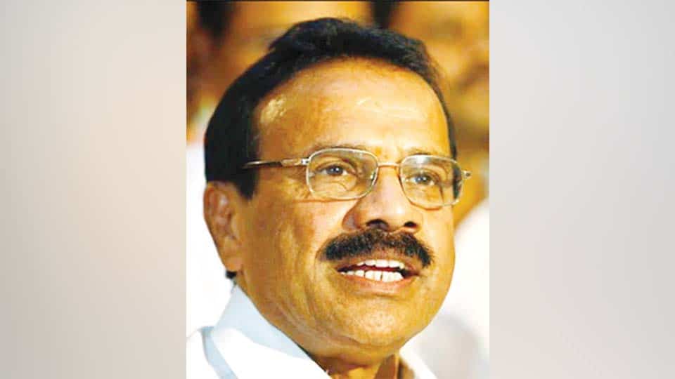 ಮಧ್ಯಂತರ ಚುನಾವಣೆಗೆ ಸದಾನಂದಗೌಡ ವಿರೋಧ