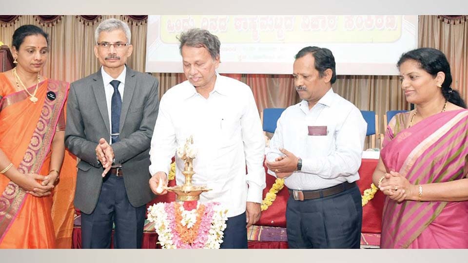 ಎಣ್ಣೆ ನಿಮ್ದು… ಊಟ ನಮ್ದು.. ಹಾಡುಗಳೇ ಹೆಚ್ಚು ಪ್ರಚಾರಕ್ಕೆ