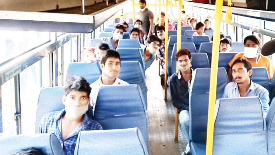 ನಿರಾಶ್ರಿತರ ಶಿಬಿರದಲ್ಲಿದ್ದ ರಾಜಾಸ್ತಾನಿಗಳು ಮರಳಿ ಮನೆಗೆ