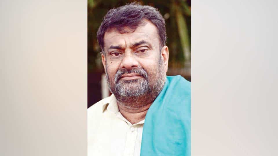 ವಿಶೇಷ ಪ್ಯಾಕೇಜ್‍ನಲ್ಲಿ ರೈತರು, ಕಾರ್ಮಿಕರಿಗೆ ಹೆಚ್ಚು ಹಣ ನೀಡಬೇಕು