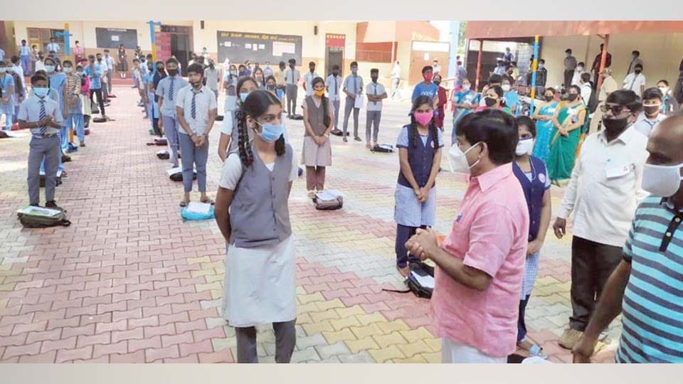ಎಸ್‍ಎಸ್‍ಎಲ್‍ಸಿ ವಿದ್ಯಾರ್ಥಿಗಳಿಗೆ ಶುಭಕೋರಿದ ಶಾಸಕ ರಾಮದಾಸ್