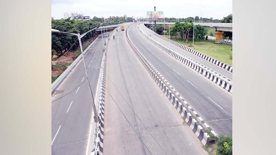 ಬೆಂಗಳೂರು ಸ್ತಬ್ಧ