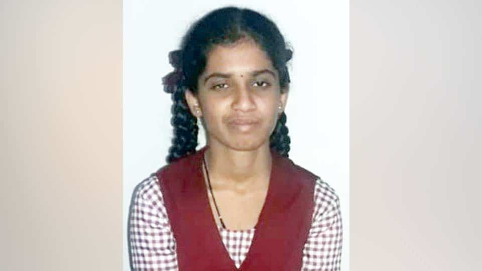 ಅಂಧತ್ವ ಮೆಟ್ಟಿನಿಂತ ನಂದಿನಿ ಎಸ್‍ಎಸ್‍ಎಲ್‍ಸಿ ಪರೀಕ್ಷೆಯಲ್ಲಿ ಮೇರು ಸಾಧನೆ