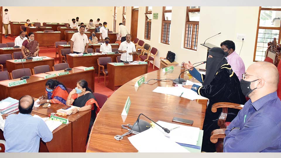 ಇಂದಿರಾ ಕ್ಯಾಂಟಿನ್‍ಗಳಿಂದ ಮೈಸೂರು ನಗರ ಪಾಲಿಕೆಗೆ ಲಕ್ಷಾಂತರ ರೂ. ನಷ್ಟ