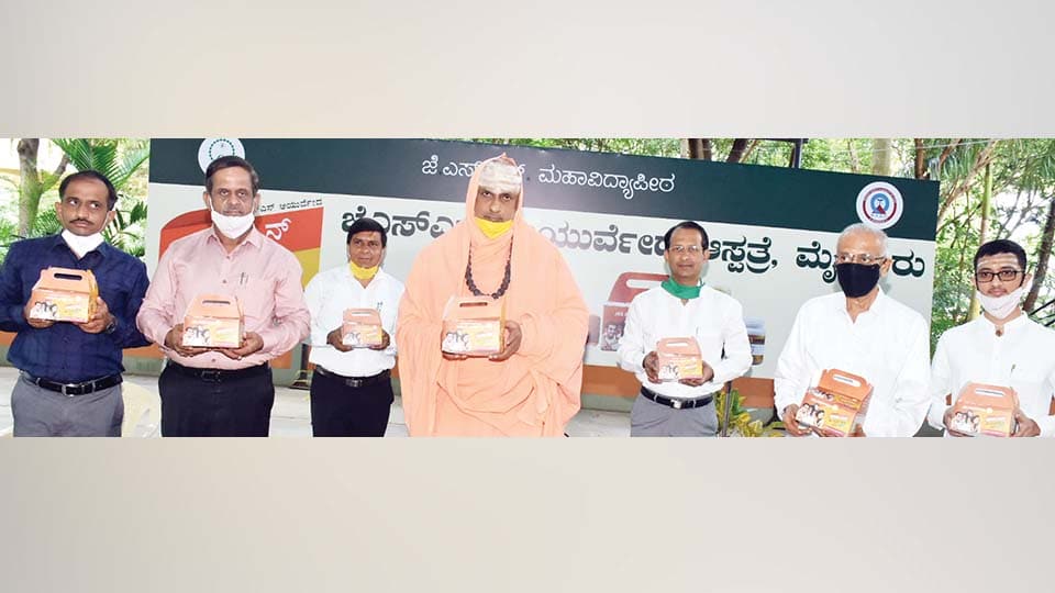 ಜೆಎಸ್‍ಎಸ್ ಆಯುರ್ವೇದ ಆಸ್ಪತ್ರೆಯಿಂದ ರೋಗ ನಿರೋಧಕ ಶಕ್ತಿ ವರ್ಧಕ ಇಮ್ಯೂನ್ ಬೂಸ್ಟರ್ ಕಿಟ್ ಬಿಡುಗಡೆ